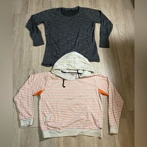 2 Women’s Sweatshirts Size XL